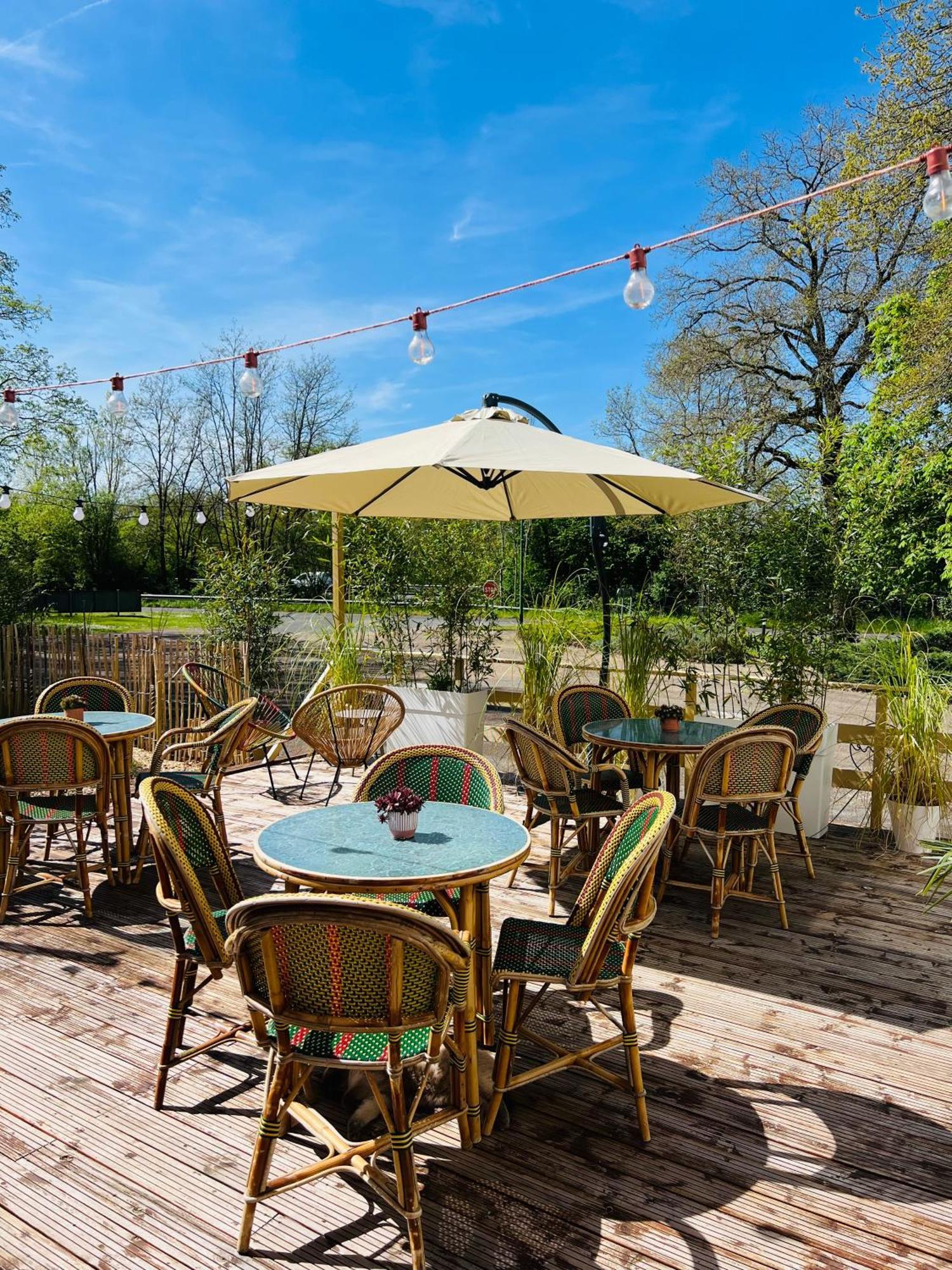 Motel Les Broussailles Mesves-sur-Loire Exterior foto